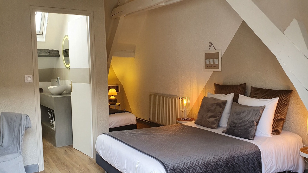 Photo of Bedroom in Montcavrel
