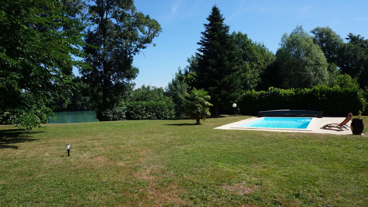 Photo of Outdoor in Chavanoz