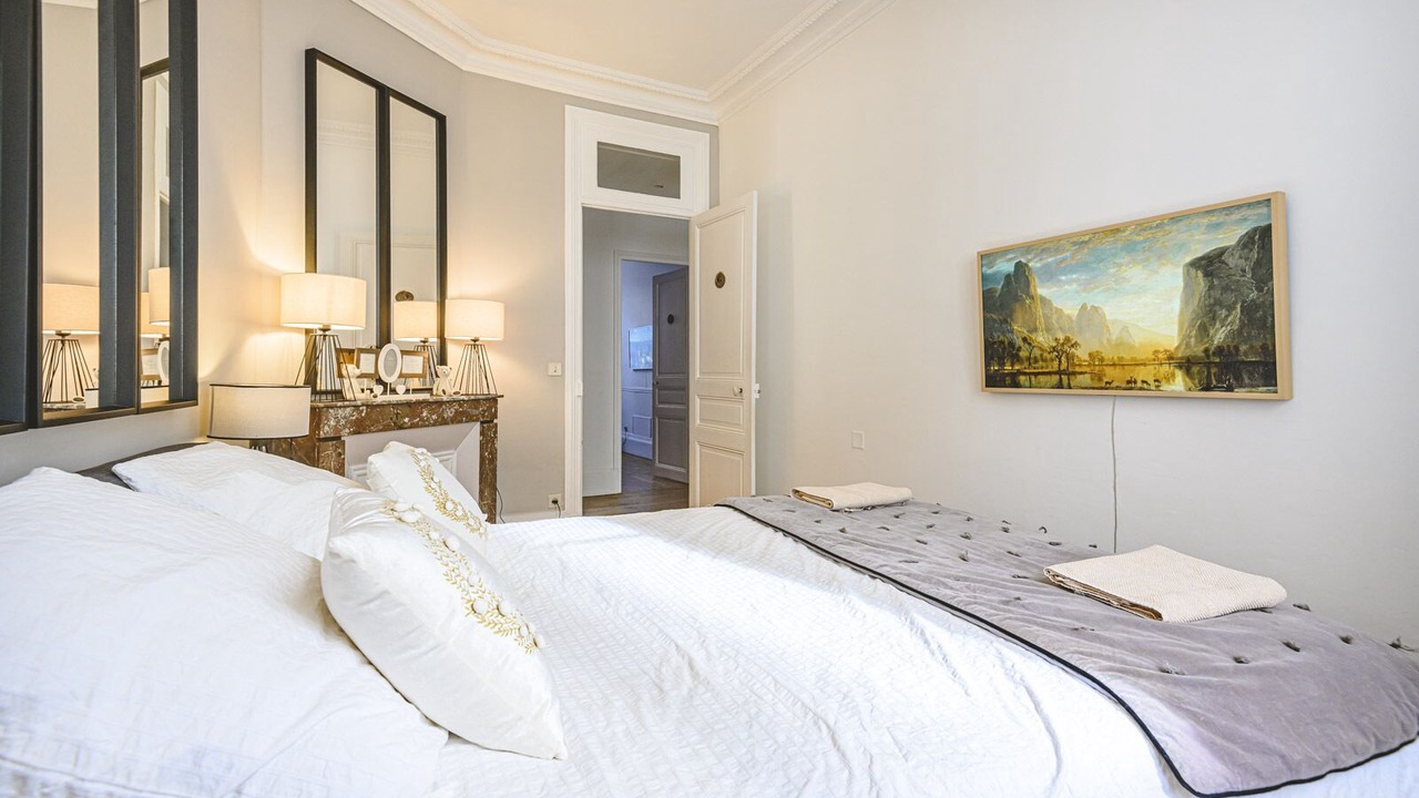 Photo of Bedroom in Reims City Centre