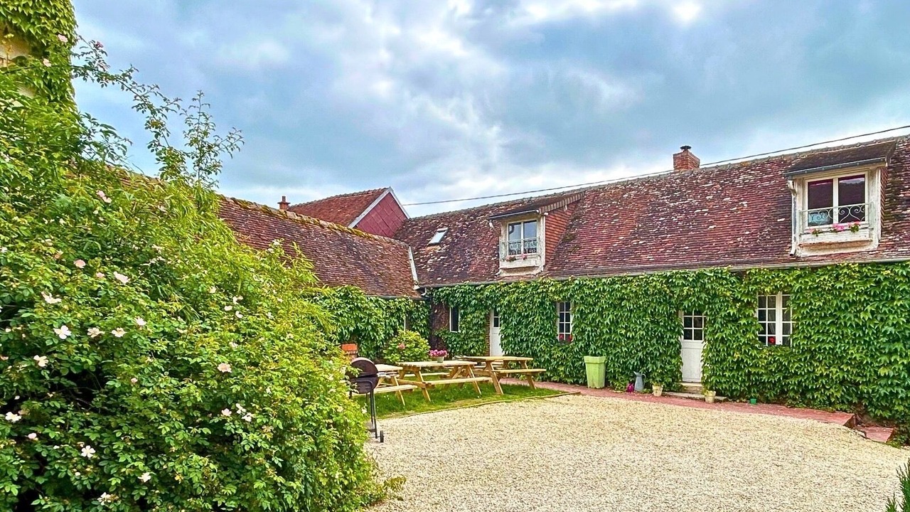 Photo of Outdoor in Pronleroy