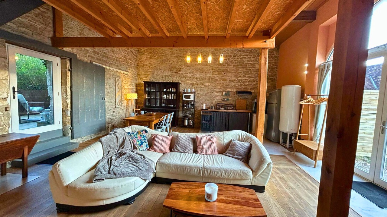 Photo of Livingroom in Pronleroy