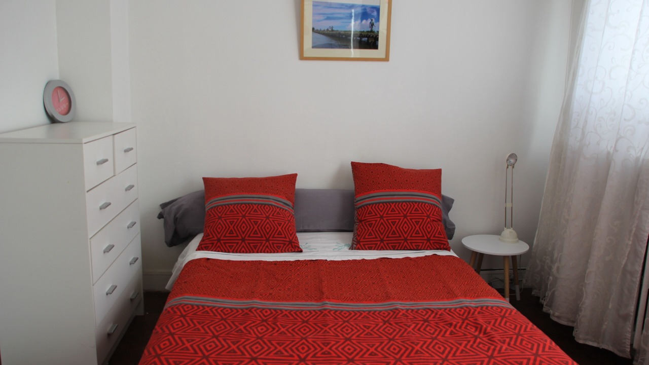 Photo of Bedroom in Chelles