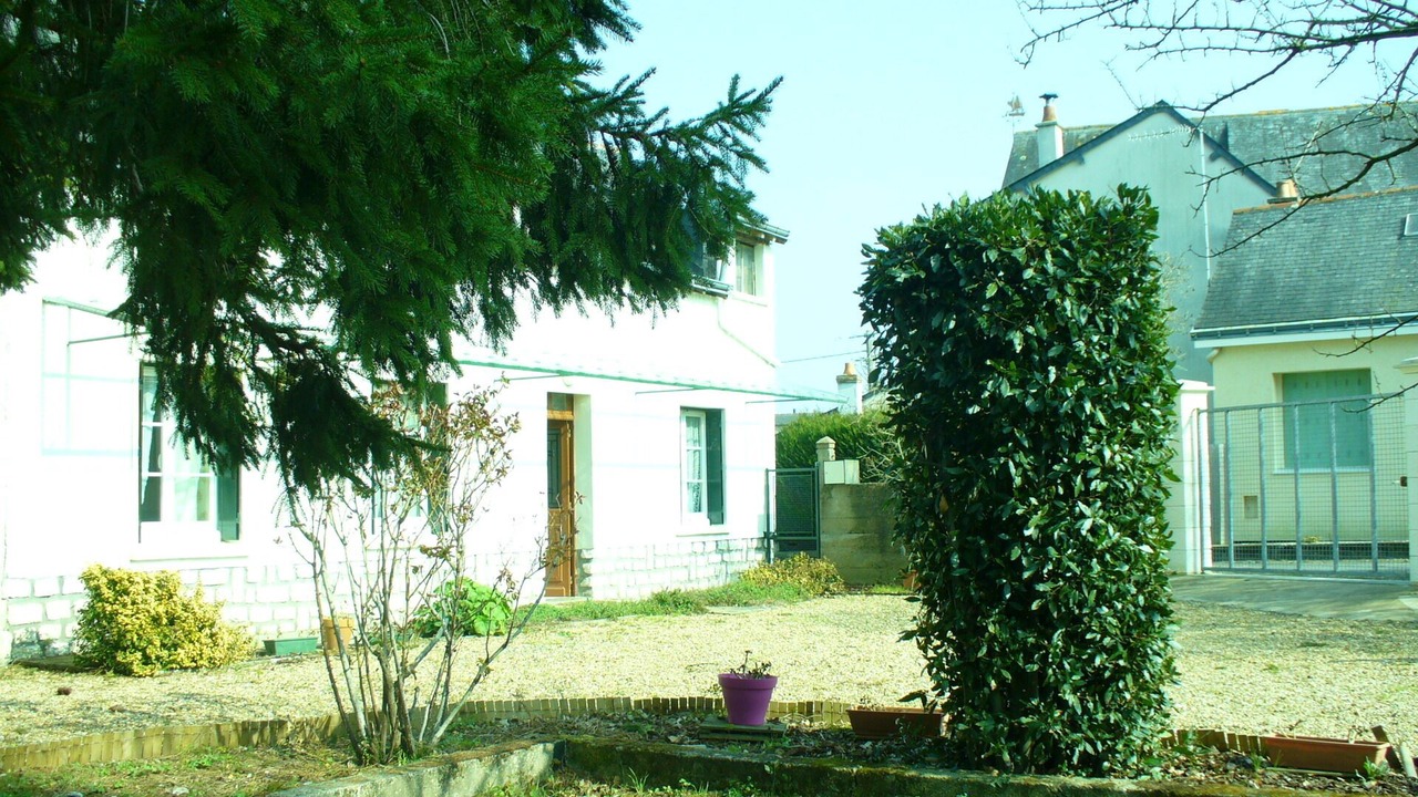 Photo of Outdoor in Chenehutte-Treves-Cunault