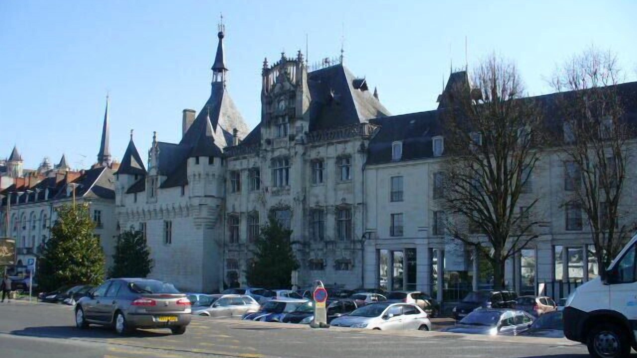 Photo of Others in Chenehutte-Treves-Cunault
