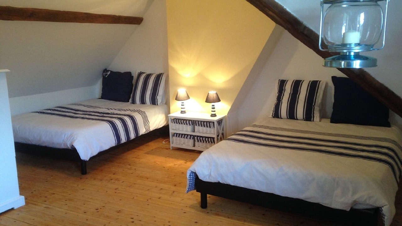 Photo of Bedroom in Auneuil