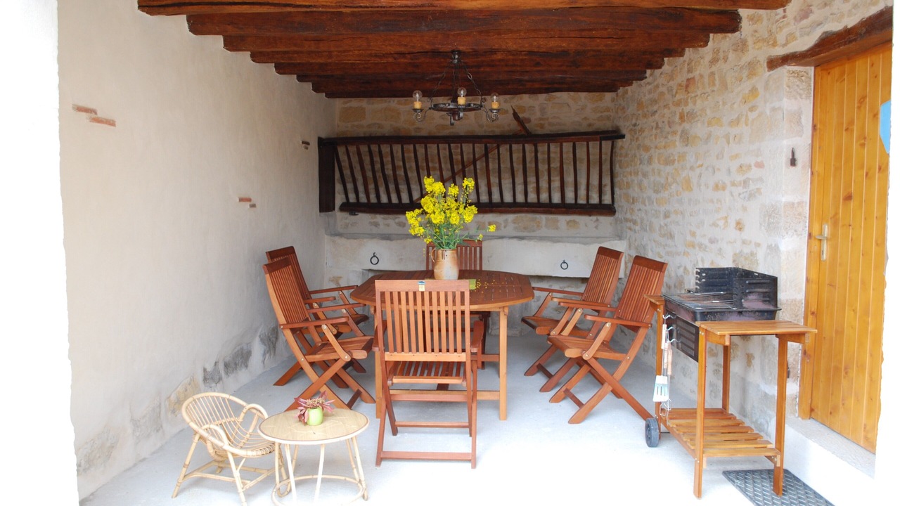 Photo of Outdoor in Colmery
