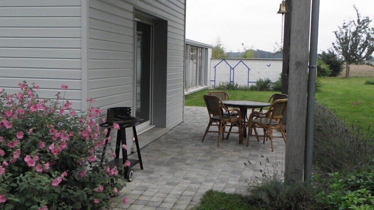 Photo of Outdoor in Limpiville