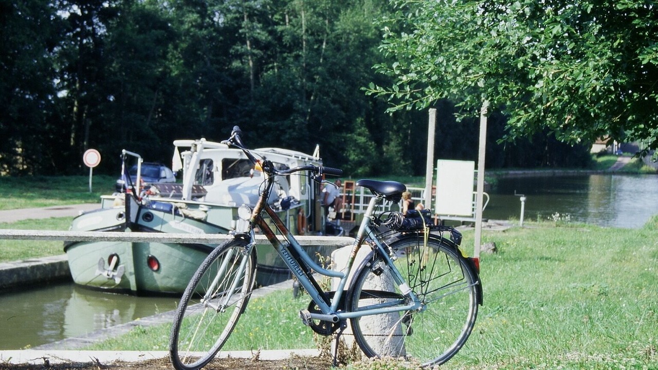 Photo of Others in Cervon