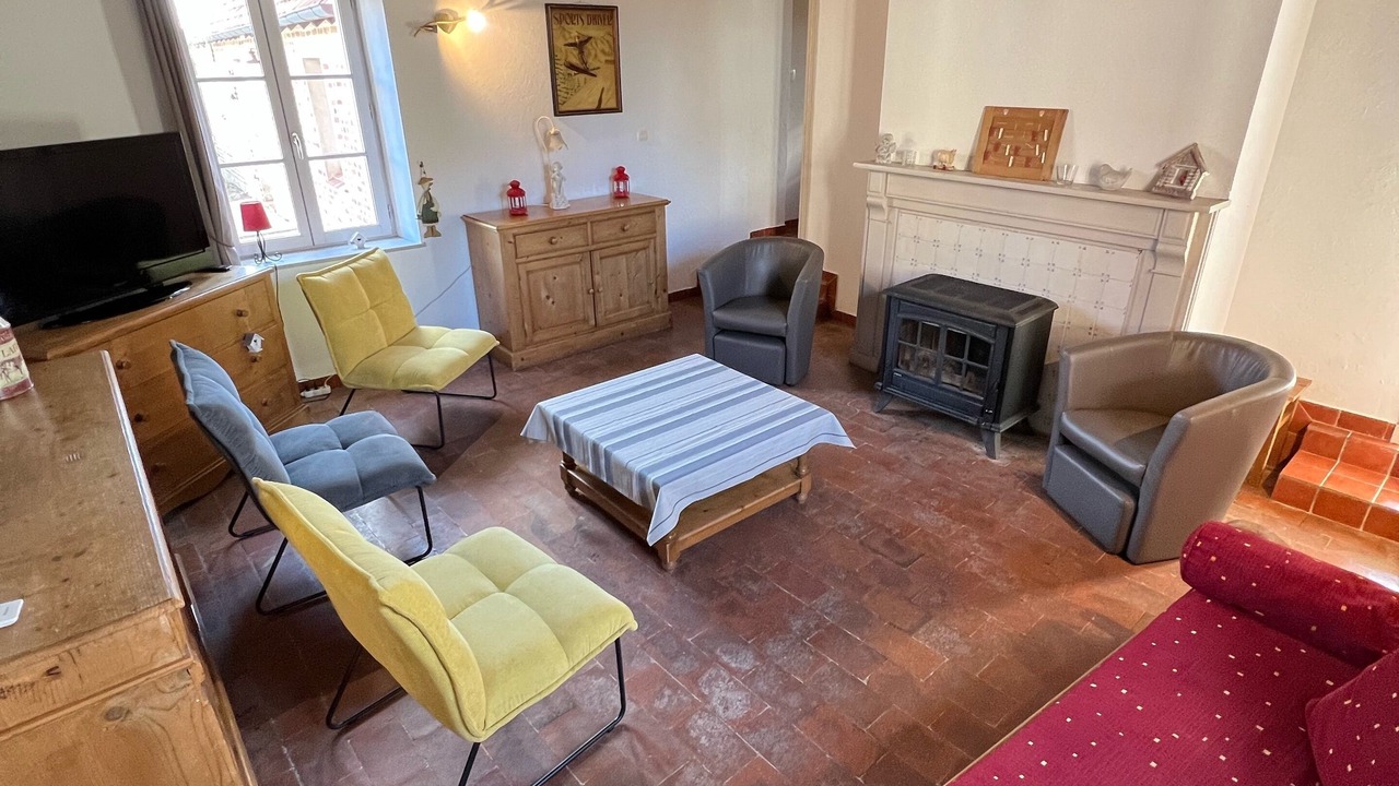 Photo of Livingroom in Tingry