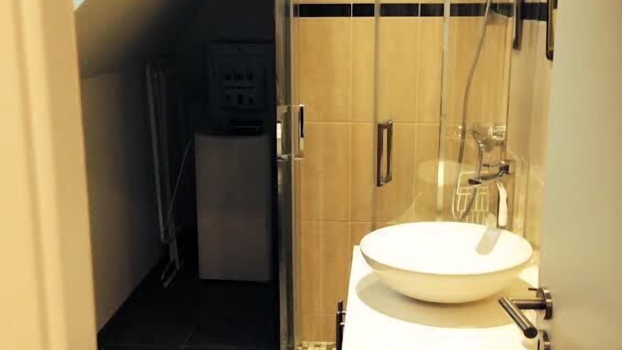 Photo of Bathroom in Plaine des Bouchers