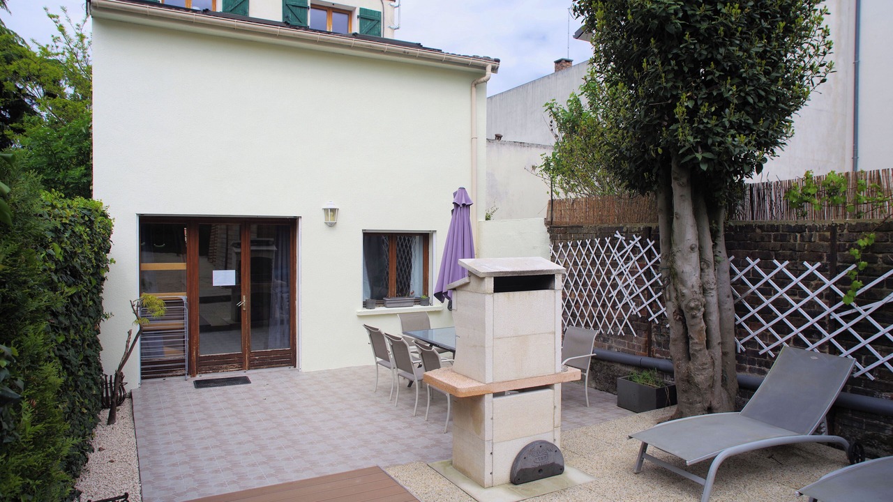 Photo of Outdoor in Plateau - Mont-Valerien