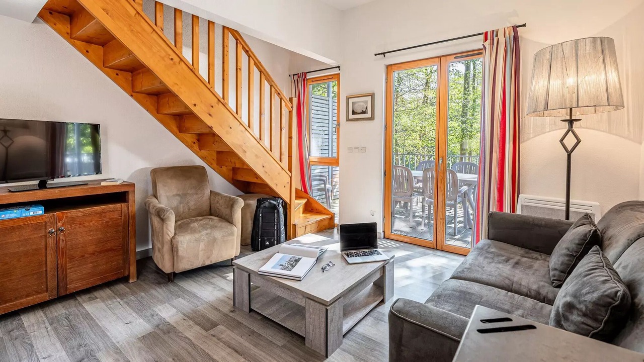 Photo of Livingroom in Eppe-Sauvage