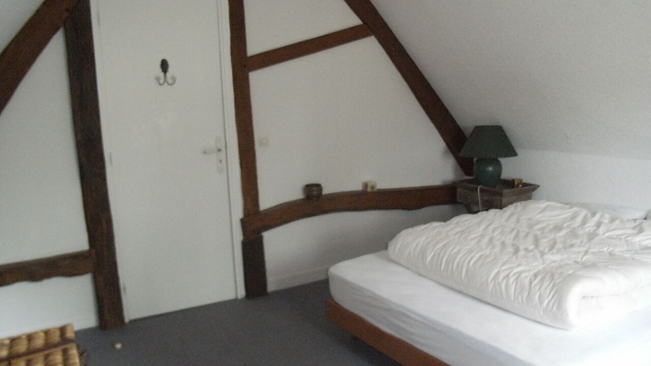Photo of Bedroom in Ablon