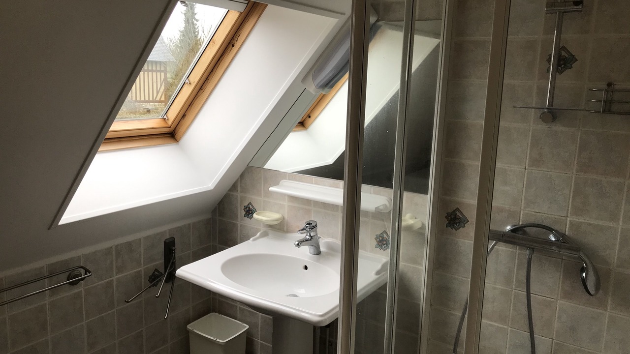 Photo of Bathroom in Ablon