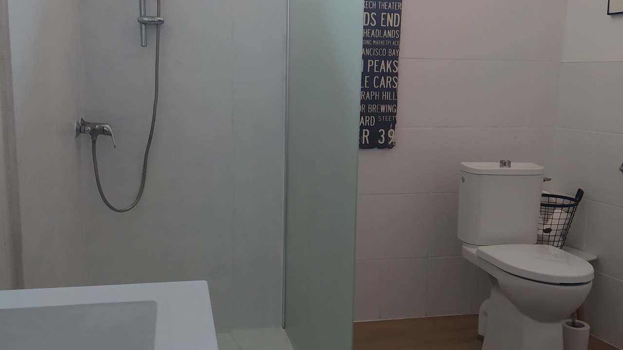 Photo of Bathroom in Gœulzin