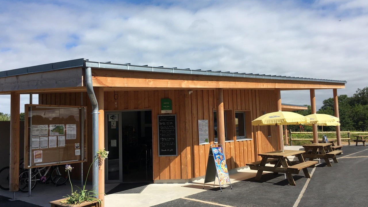 Photo of Outdoor in (le) Mesnil Hue