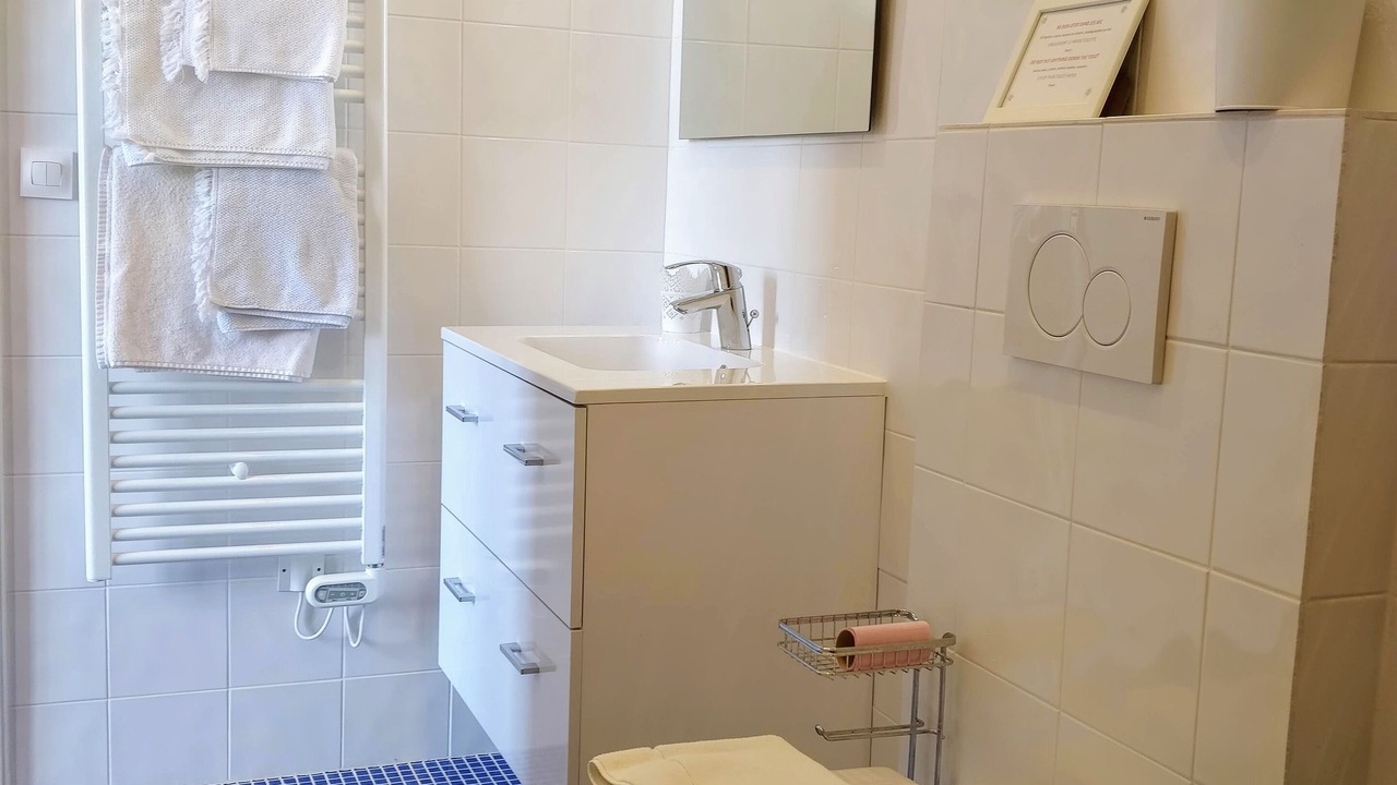 Photo of Bathroom in Mittainvilliers-Verigny