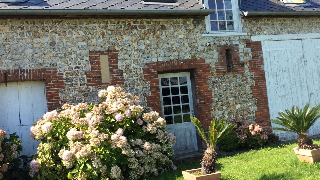 Photo of Outdoor in Angerville-la-Martel