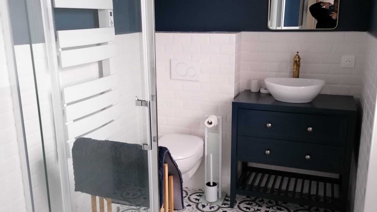 Photo of Bathroom in Ville-Saint-Jacques