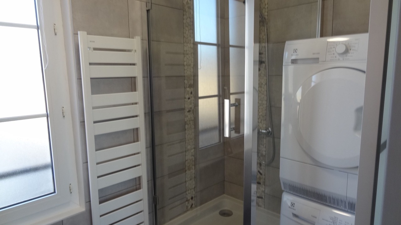 Photo of Bathroom in Cote Ouest Ormeaux