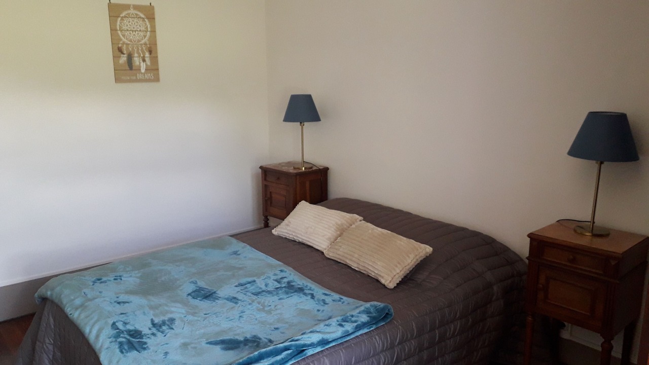 Photo of Bedroom in Nolay