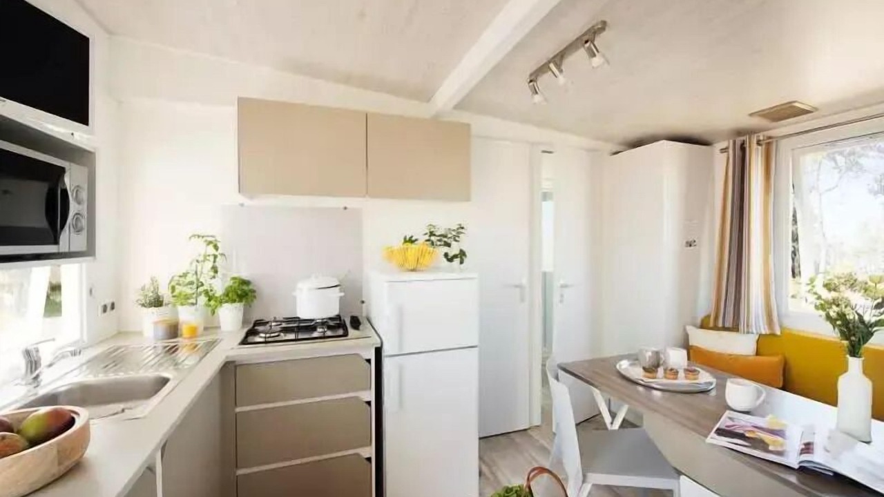 Photo of Kitchen in Pont-de-Poitte