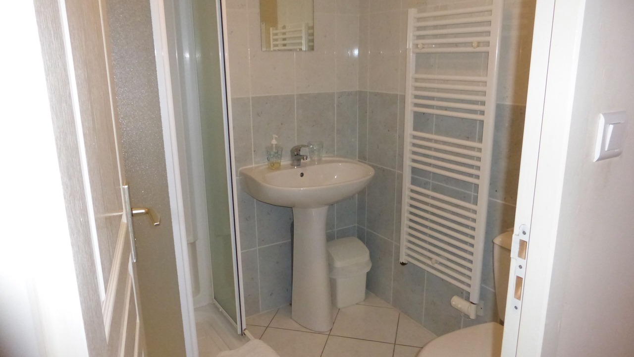 Photo of Bathroom in Saint-Mathieu