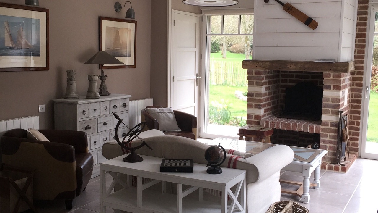 Photo of Livingroom in Saint-Martin-aux-Buneaux