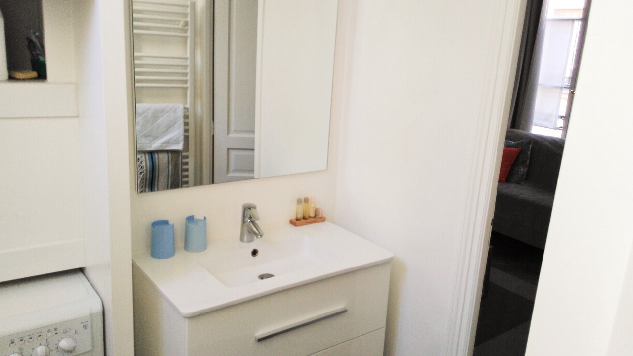 Photo of Bathroom in Notre-Dame