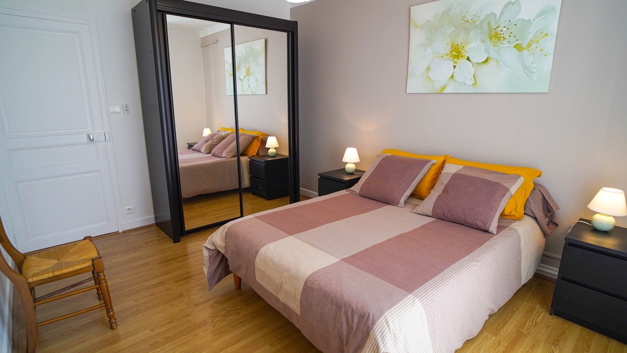 Photo of Bedroom in Levis