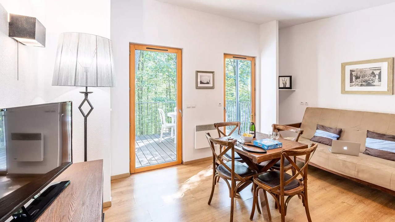 Photo of Livingroom in Eppe-Sauvage