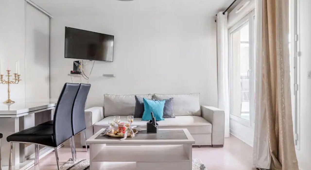 Photo of Livingroom in Saint-Denis