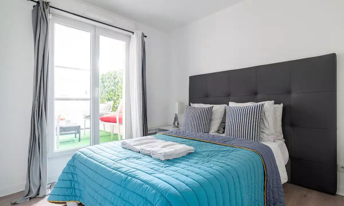 Photo of Bedroom in Saint-Denis