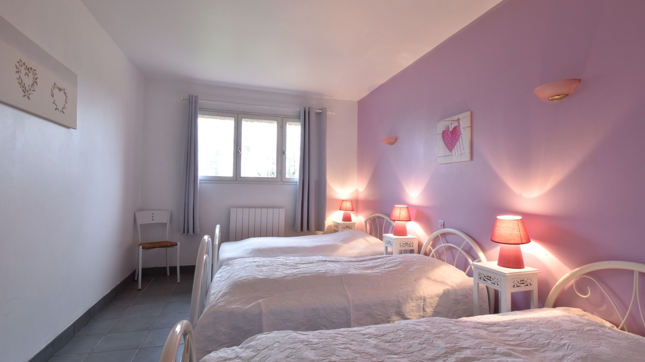 Photo of Bedroom in Belle-et-Houllefort