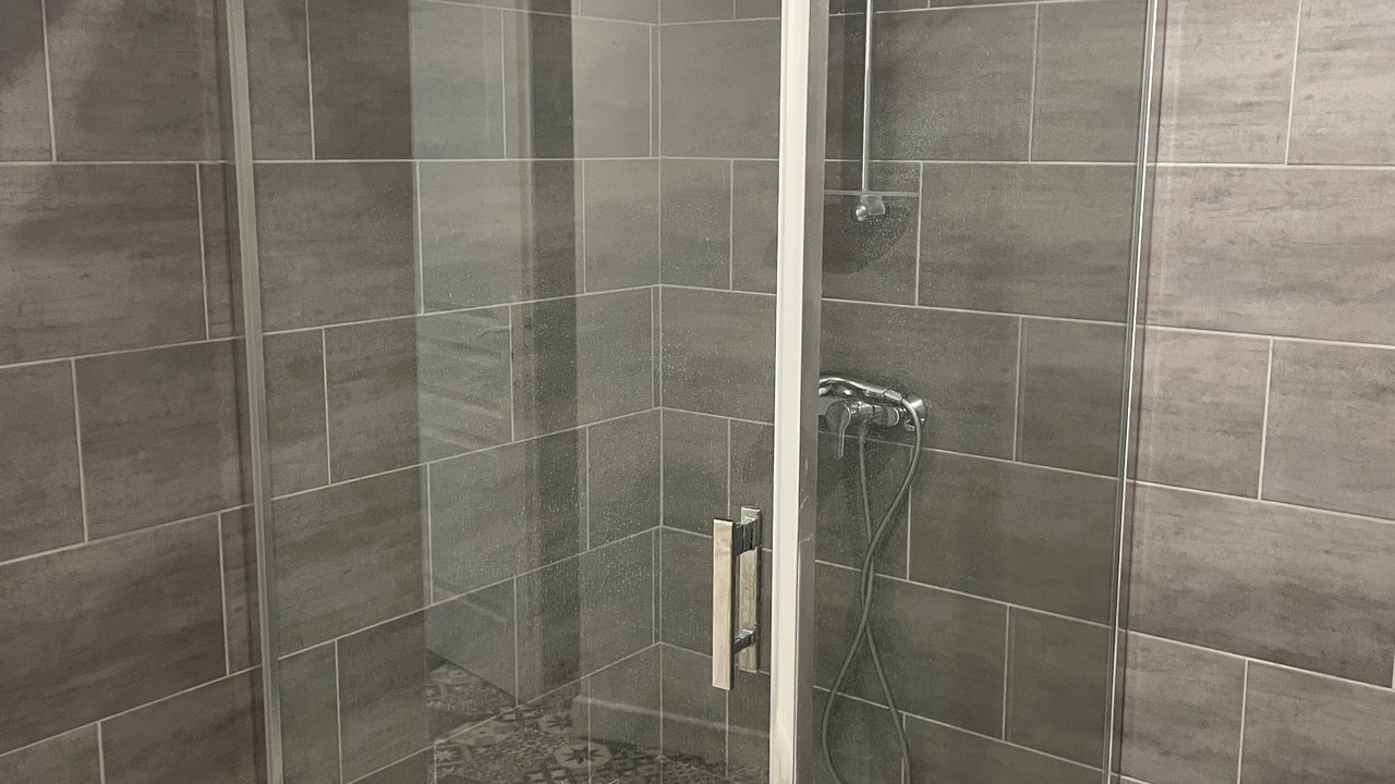 Photo of Bathroom in Montge-en-Goele