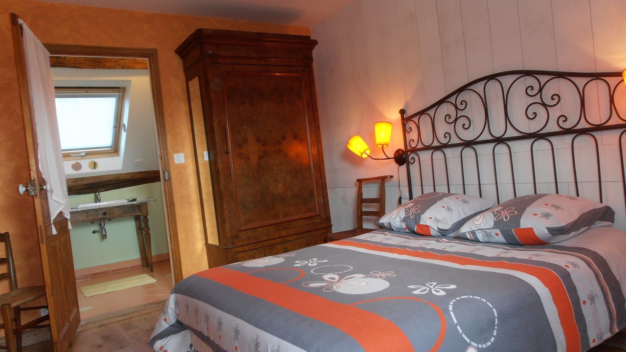 Photo of Bedroom in Decize
