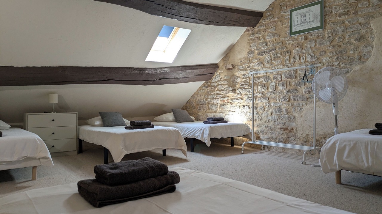 Photo of Bedroom in Saint-Gengoux-le-National