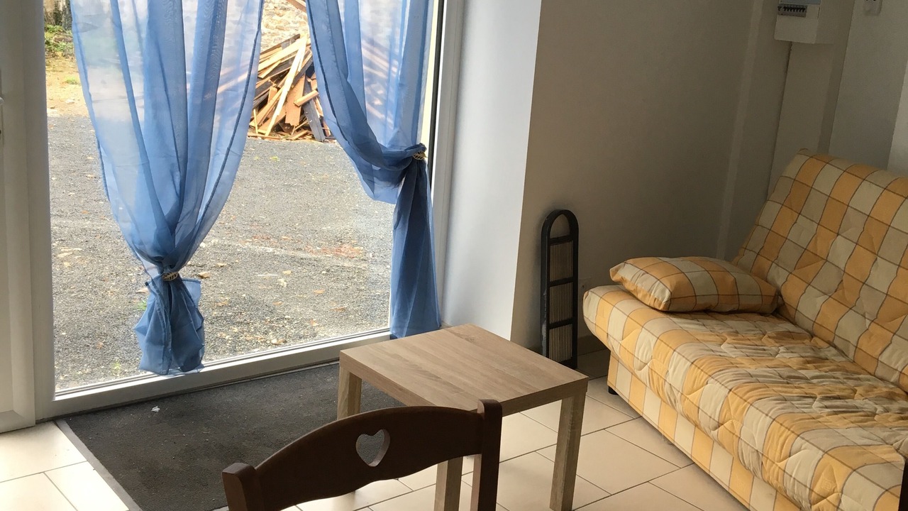 Photo of Livingroom in Solesmes