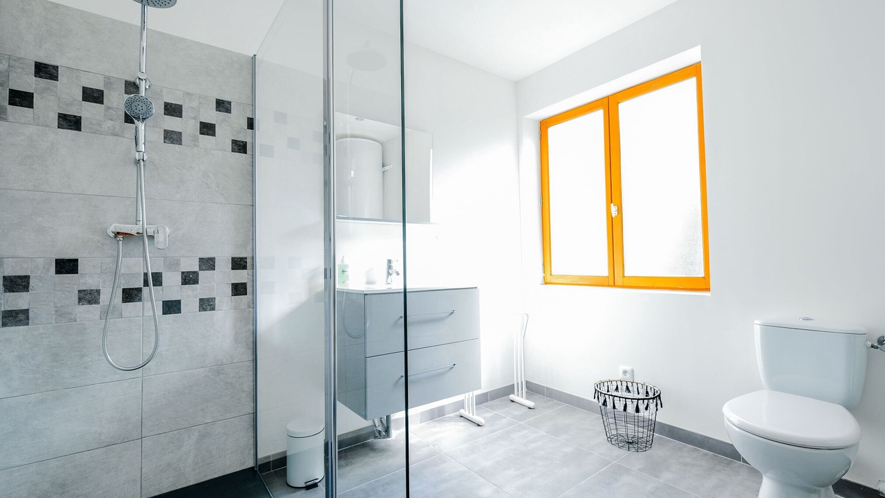 Photo of Bathroom in Crepy-en-Valois