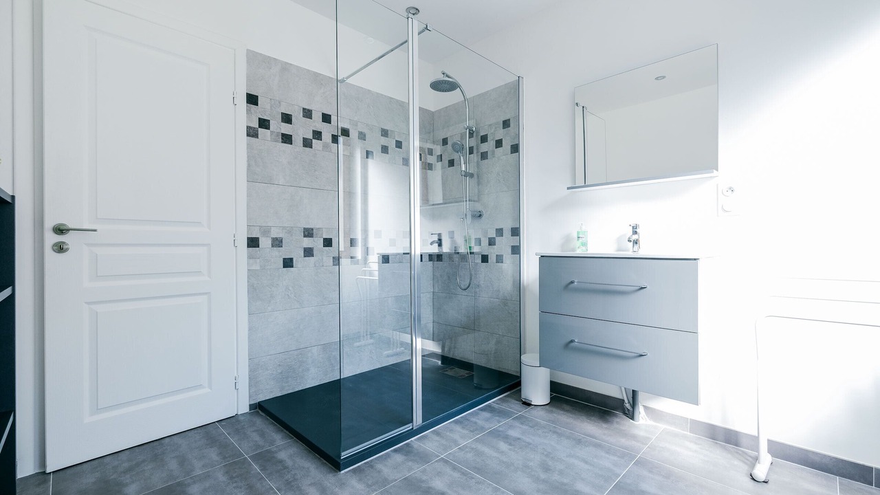 Photo of Bathroom in Crepy-en-Valois