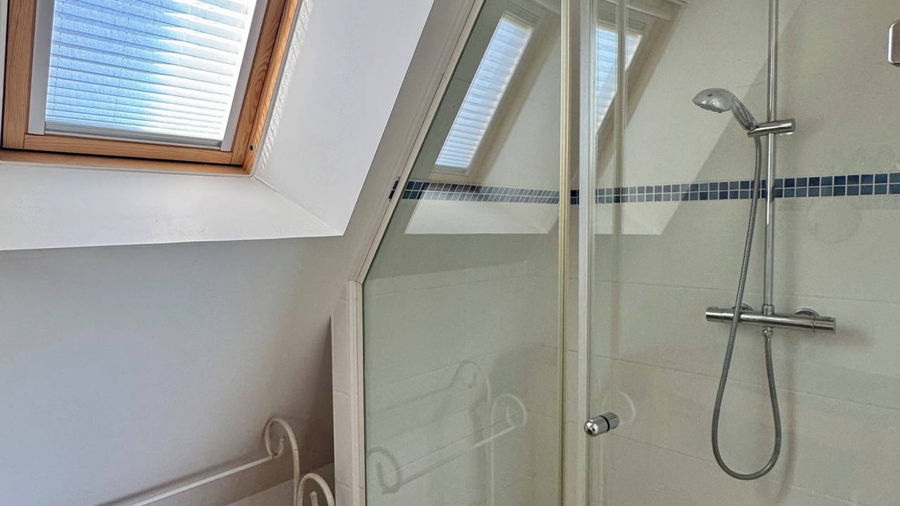Photo of Bathroom in Flancourt-Catelon