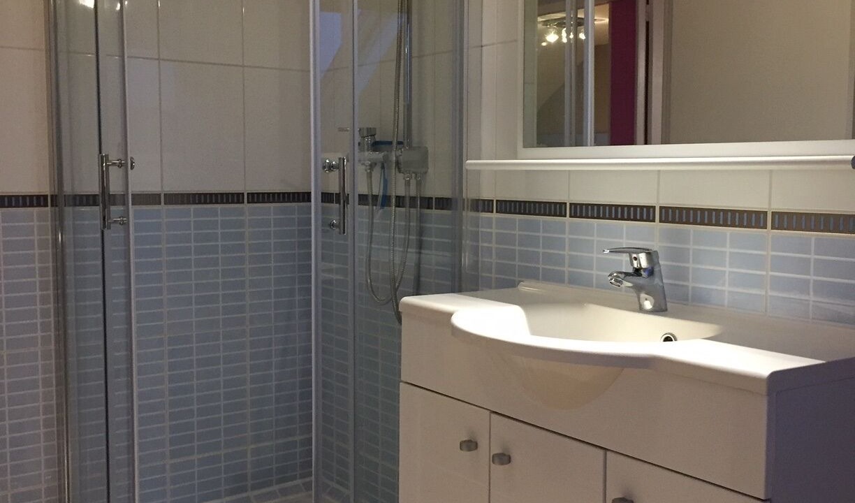 Photo of Bathroom in Arleux-en-Gohelle
