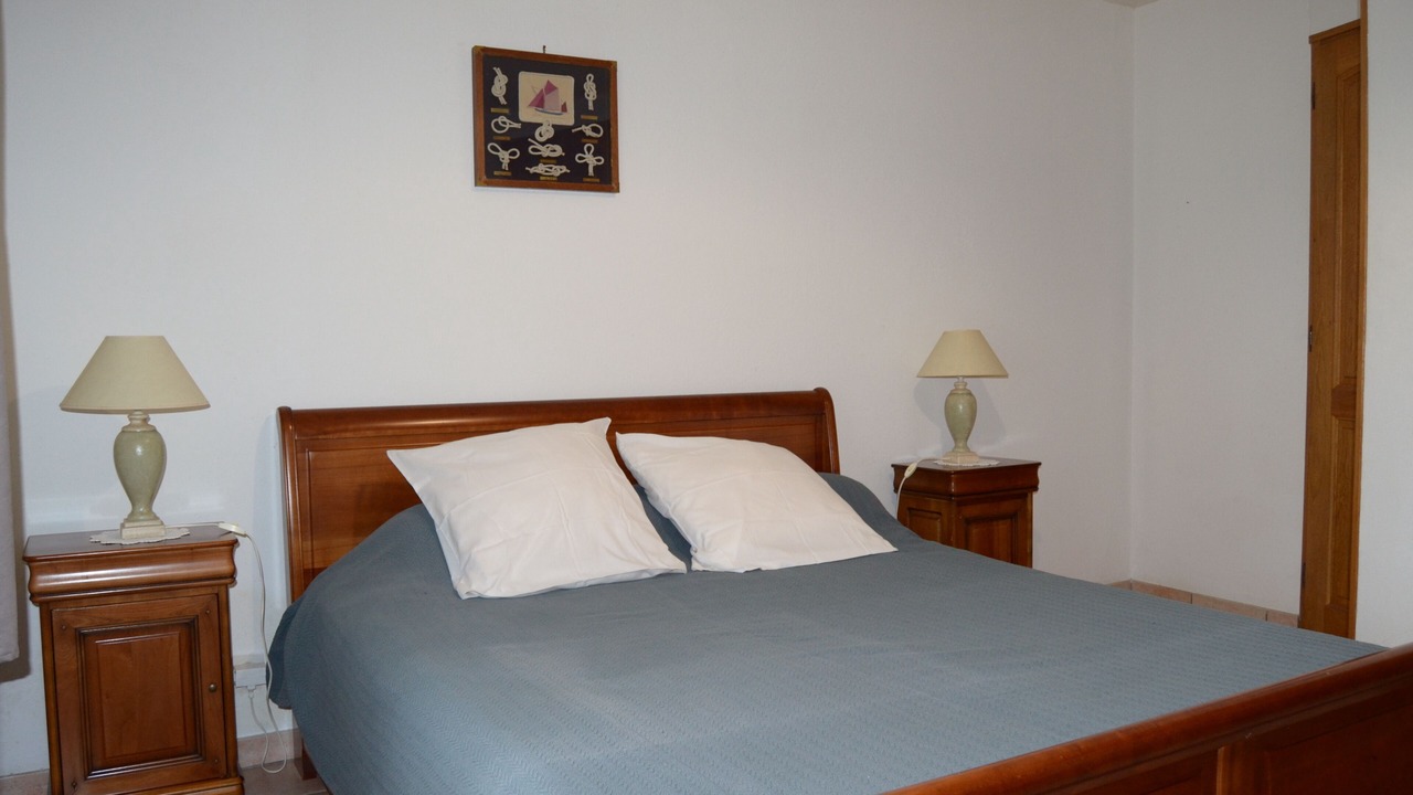 Photo of Bedroom in Paluel