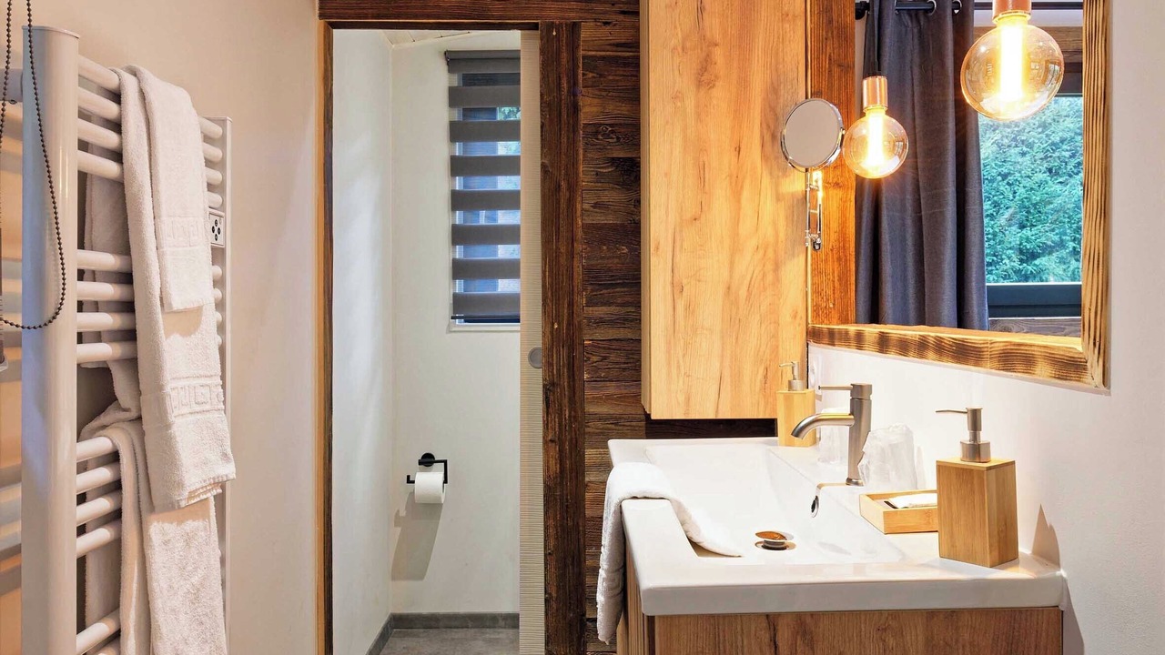 Photo of Bathroom in Autun