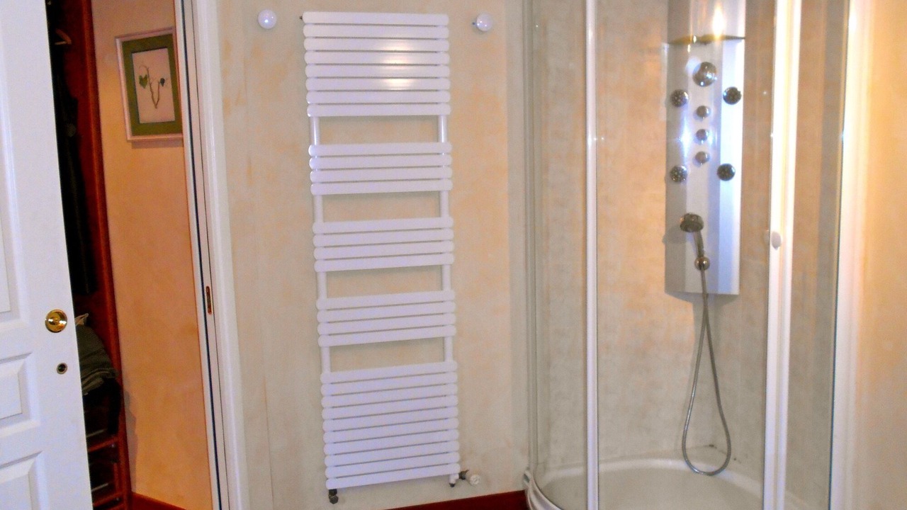 Photo of Bathroom in Noisy-sur-Ecole