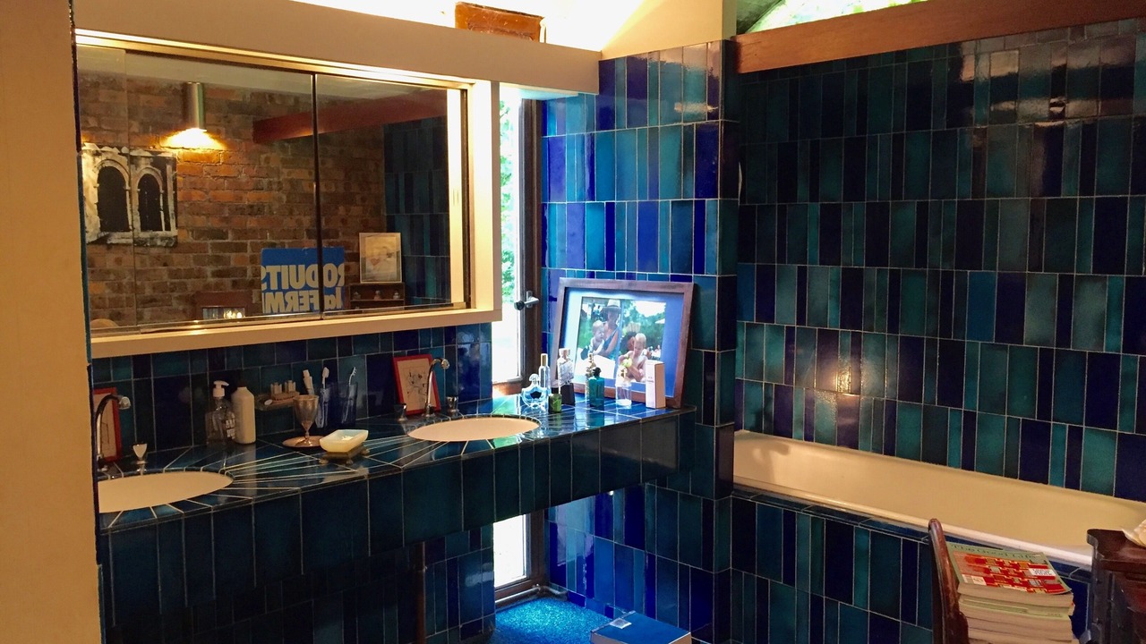 Photo of Bathroom in Pullay