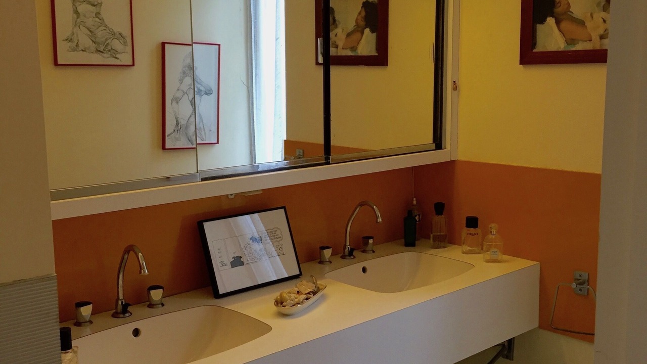 Photo of Bathroom in Pullay