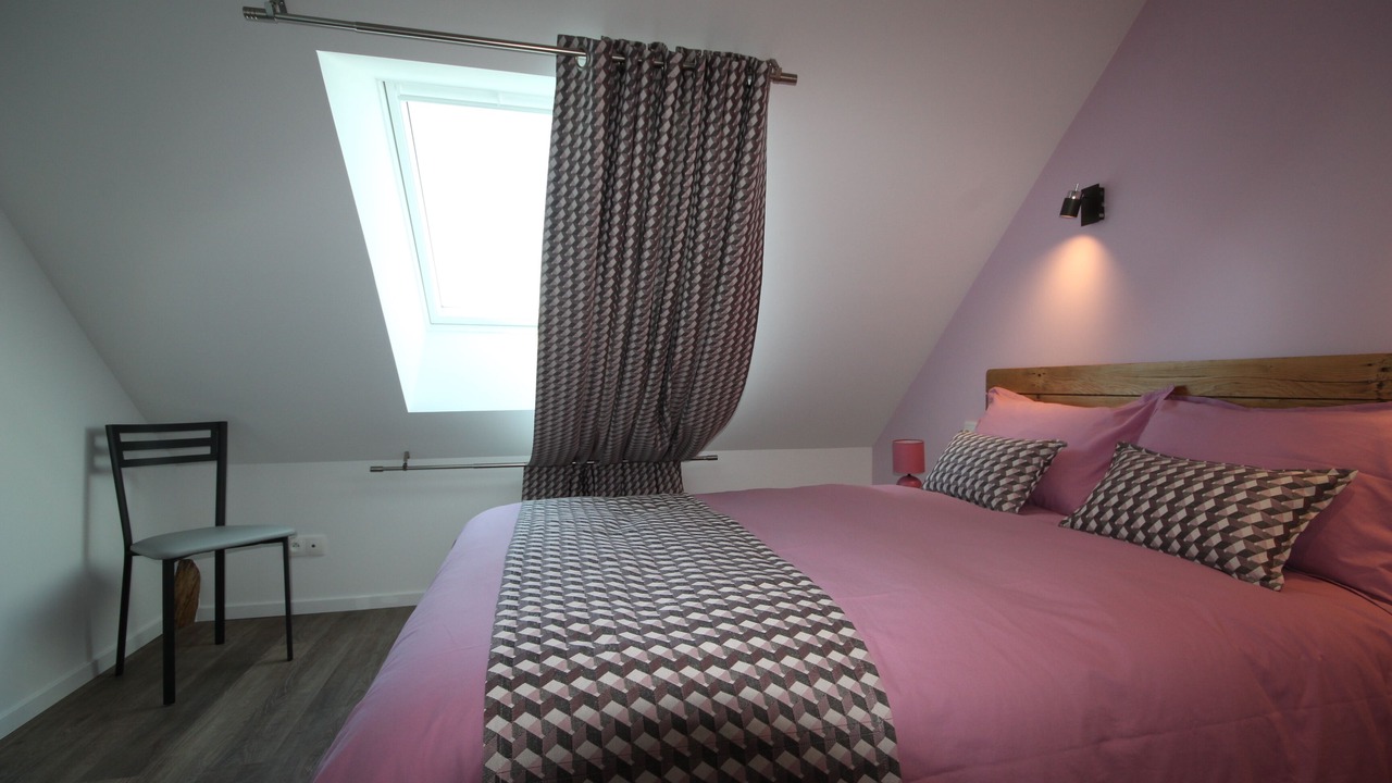 Photo of Bedroom in Saint-Loup-Geanges