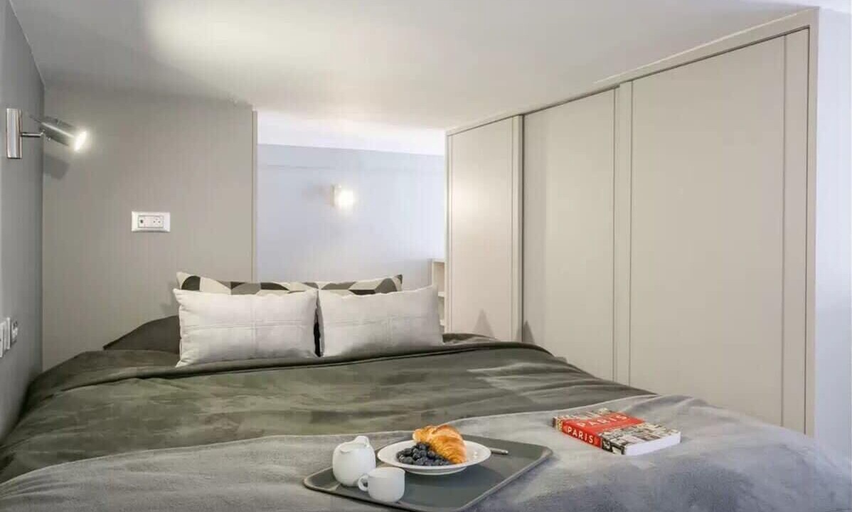 Photo of Bedroom in Notre-Dame-des-Champs