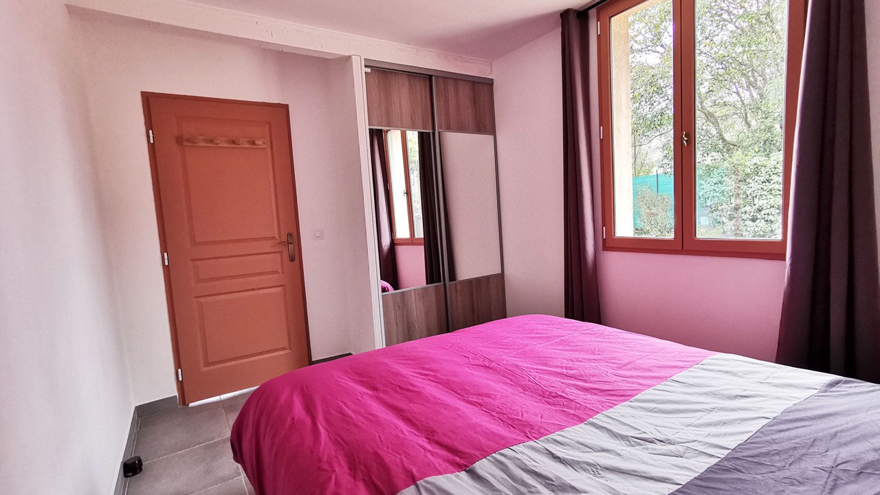 Photo of Bedroom in Octon